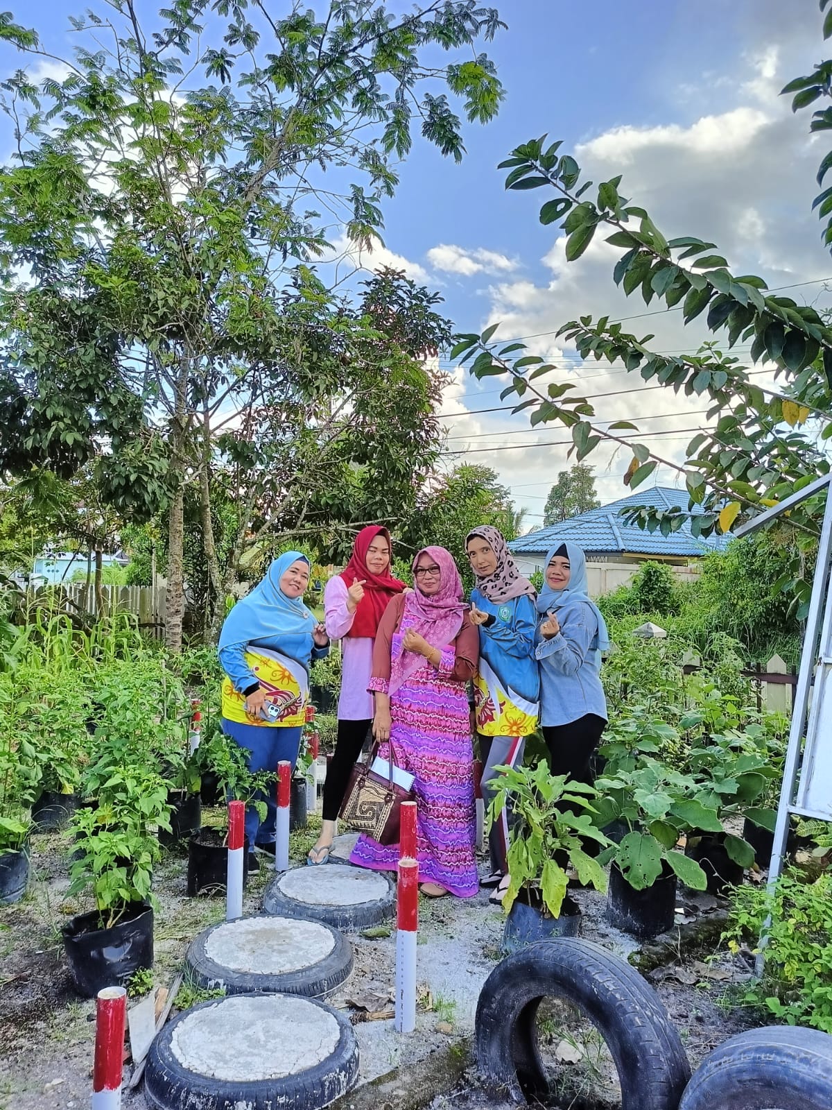 KERJA BAKTI