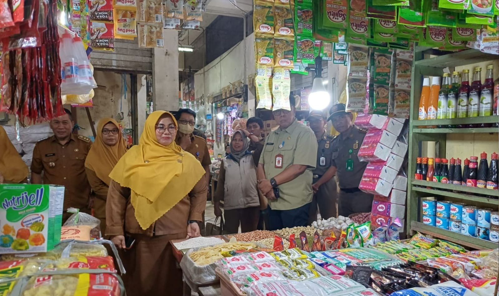 Monitoring Pusat Perbelanjaan Mentaya